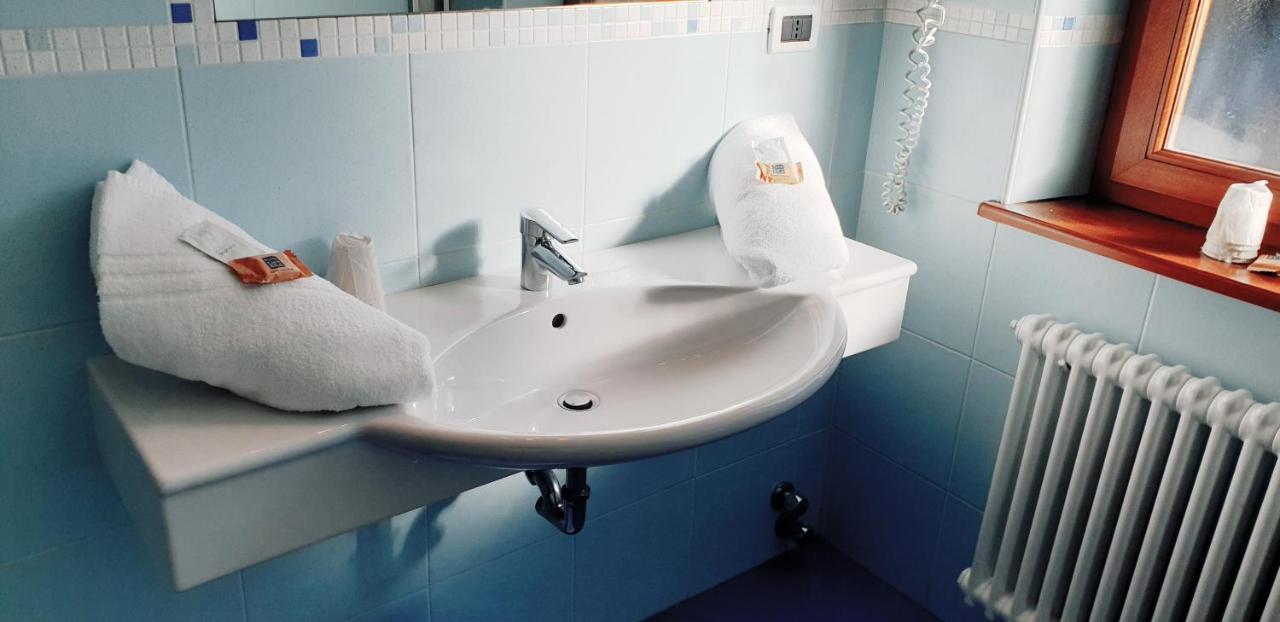 Hotel Martinella Фольгария Экстерьер фото