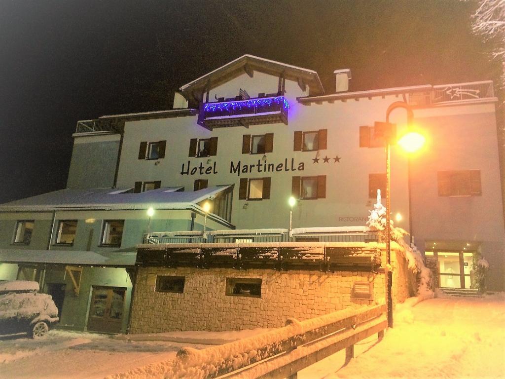 Hotel Martinella Фольгария Экстерьер фото